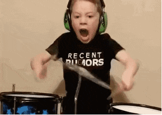 敲架子鼓玩音乐